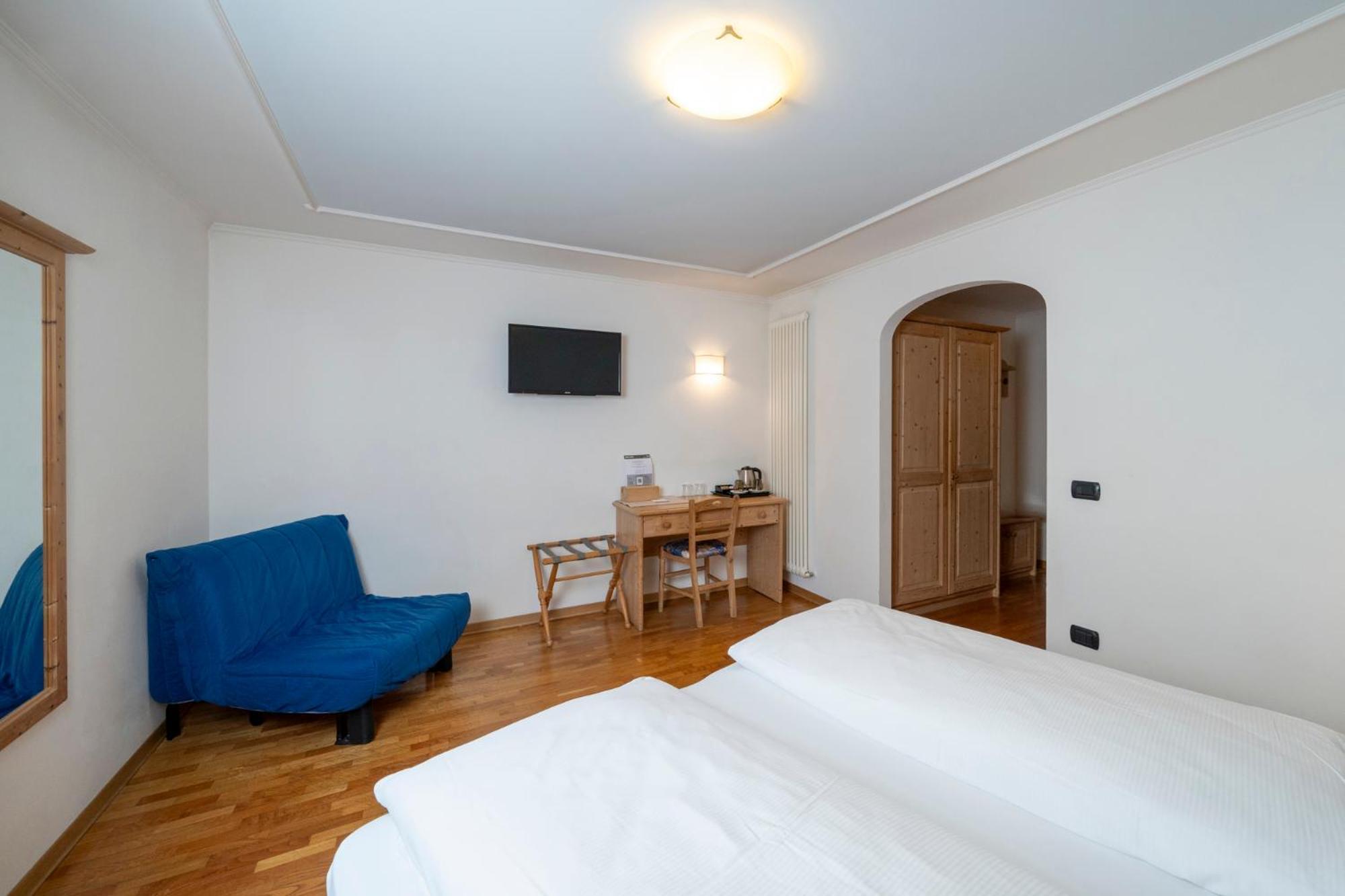 Hotel Erica Tesero Buitenkant foto